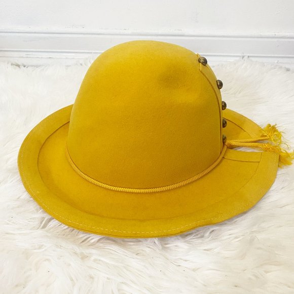 Vintage Accessories - Vintage Mr. John Classic 100% Mustard Wool Mouchoir Melange Felt Cloche Hat